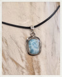 Colgante de larimar y plata