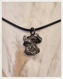 Colgante de meteorito