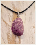 Colgante de rubí y plata