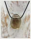 Colgante perforado de cuarzo ahumado (EXCLUSIVO ONLINE)