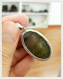 Colgante de labradorita y plata (EXCLUSIVO ONLINE)