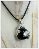 Colgante de dragón goldstone (varios colores disponibles)