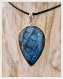 Colgante de labradorita y plata (EXCLUSIVO ONLINE)