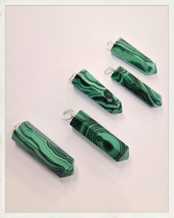 Colgante punta de malaquita